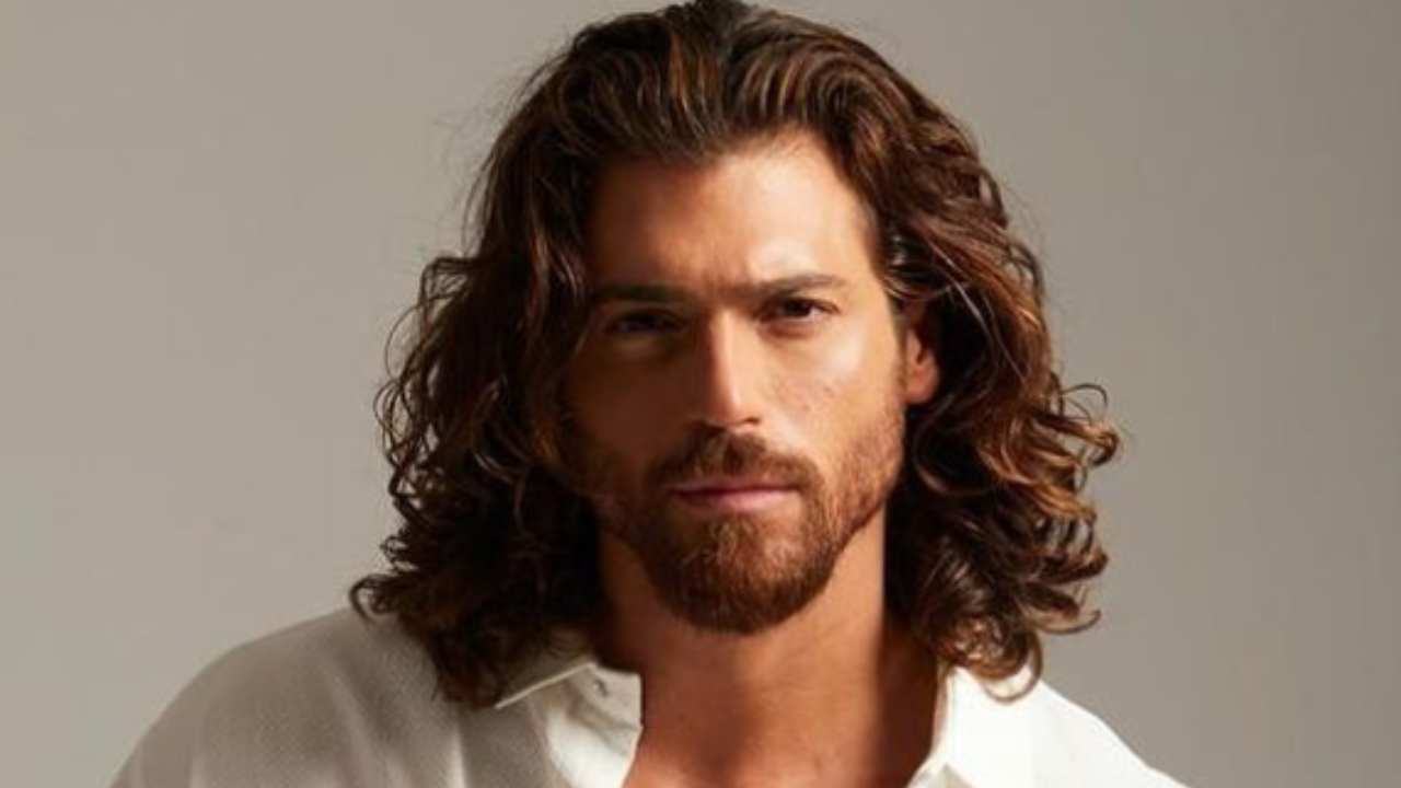 can yaman ultimo post social