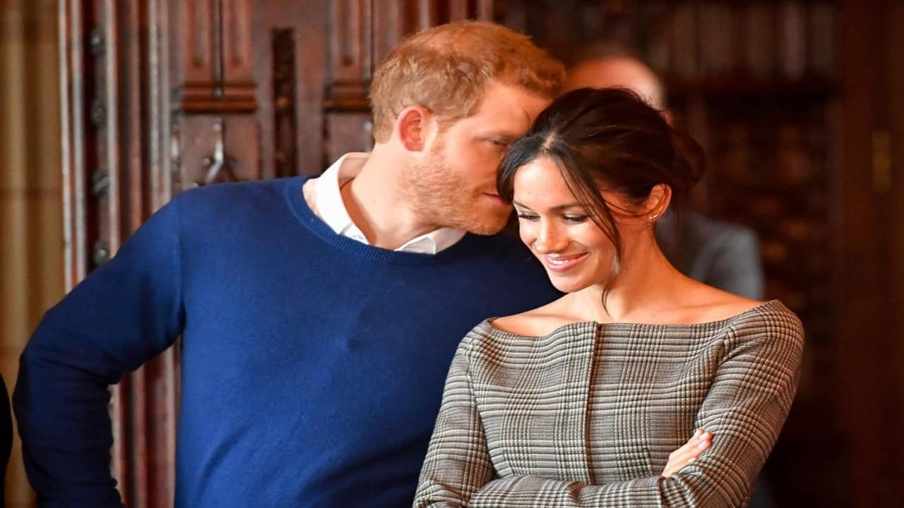 Meghan e Harry cena