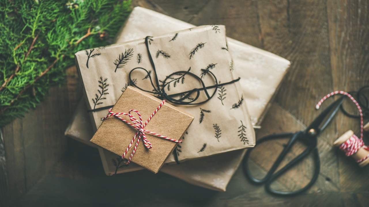 Come risparmiare per acquistare i regali di Natale. Sconti e offerte