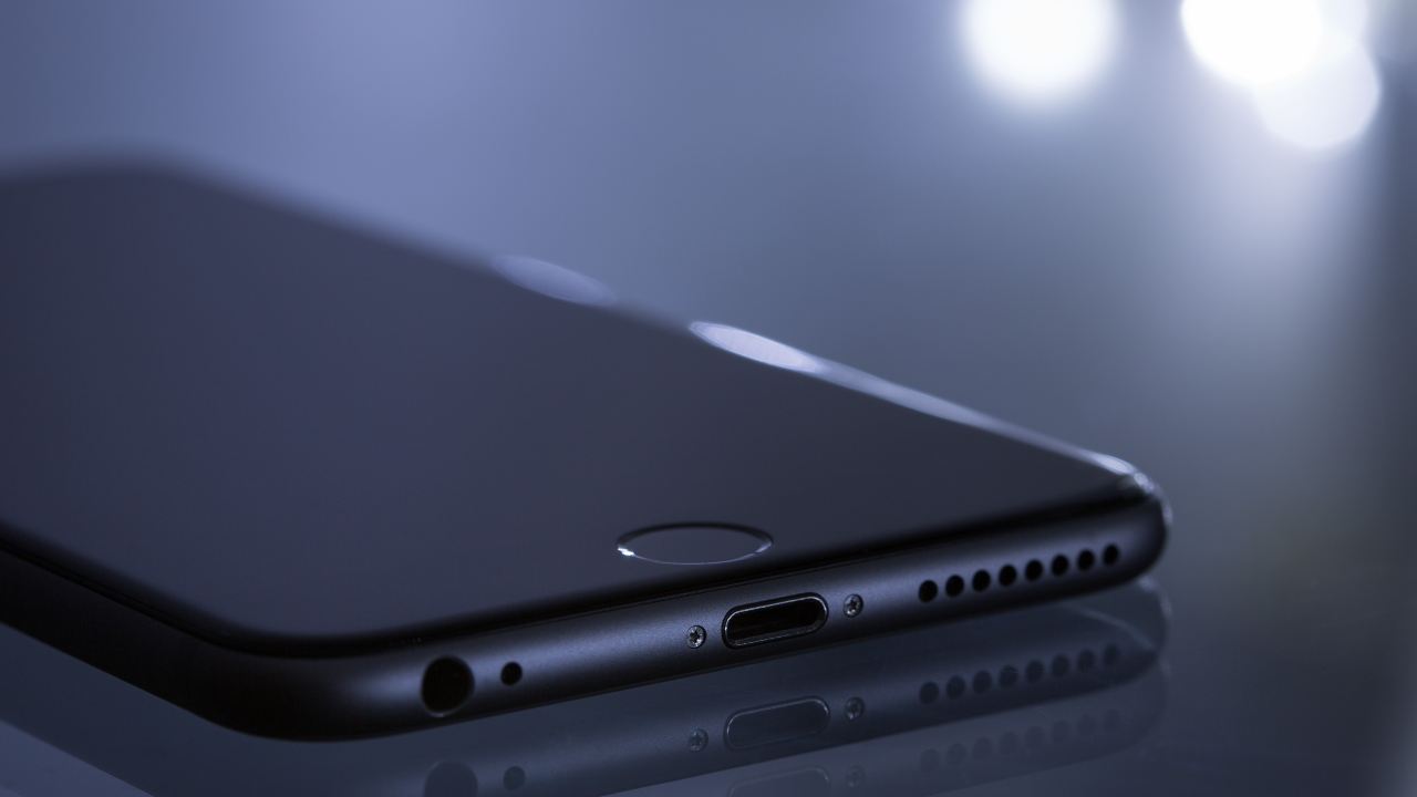 telefono ascolta