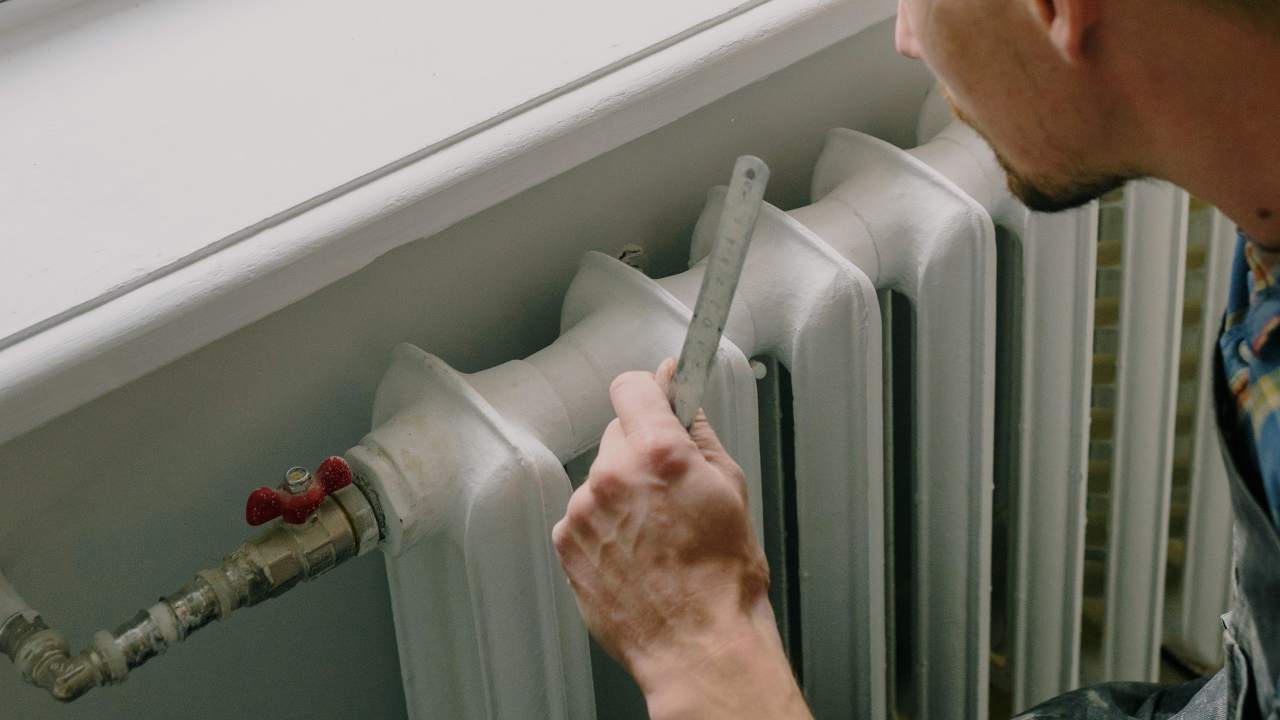 sfiatare termosifoni come fare