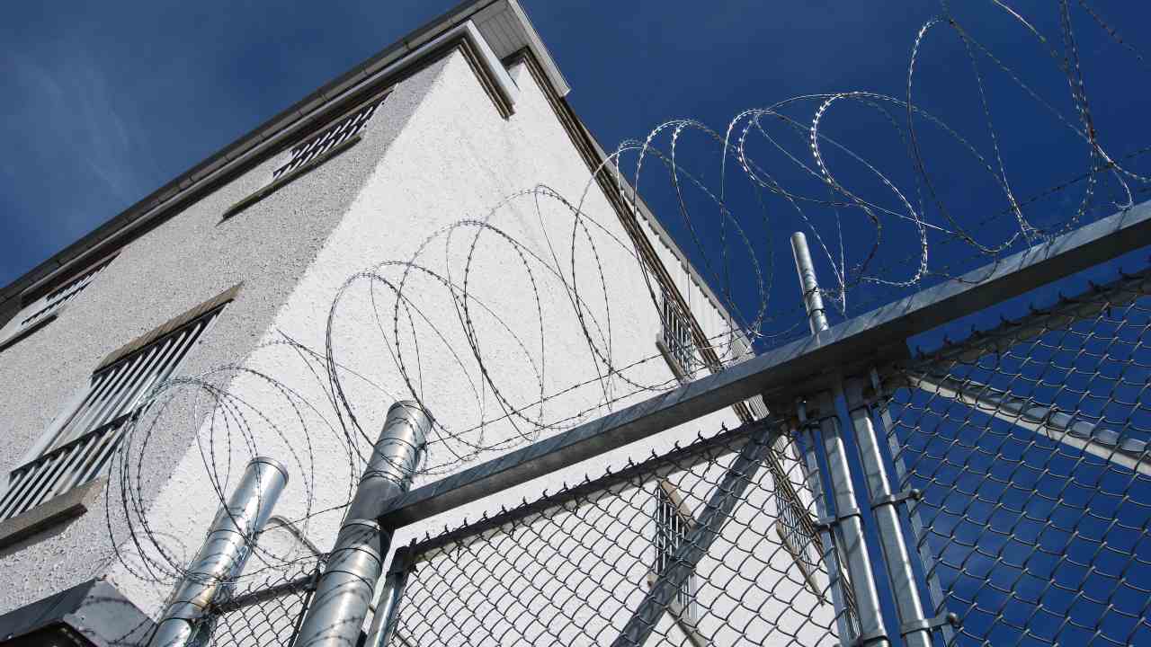 milano carcere beccaria evasione